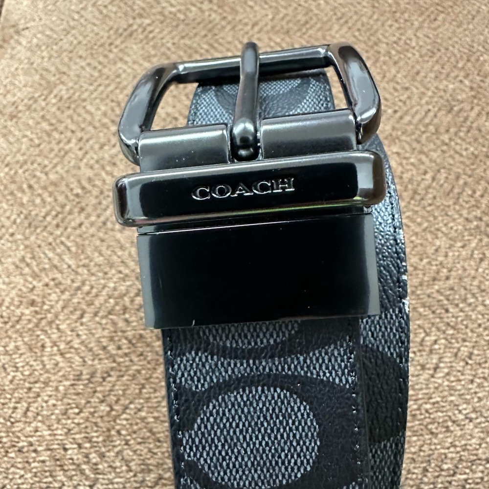 Coach Men’s Reversible One Size Belt